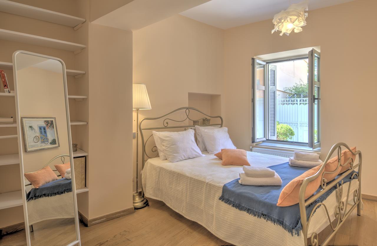 Aria Plaka Residence Athen Exterior foto